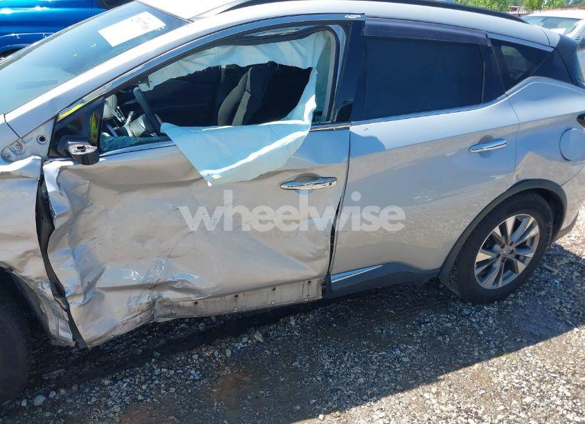 Photo 6 of 2018 Nissan Murano SV (VIN 5N1AZ2MG6JN105526)