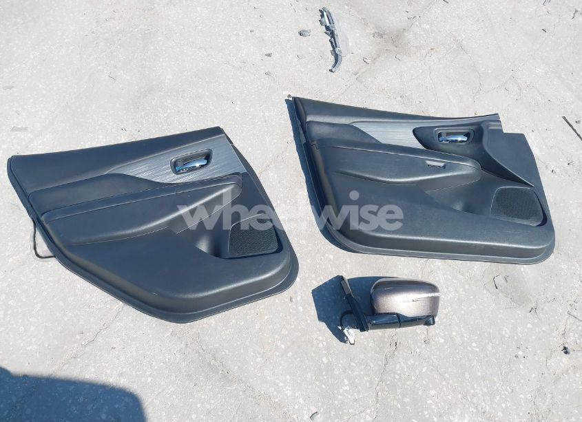 Photo 12 of 2015 Nissan Murano PLATINUM (VIN 5N1AZ2MG7FN230347)