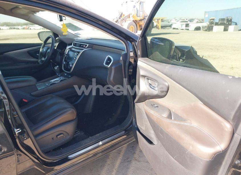 Photo 5 of 2017 Nissan Murano SL (VIN 5N1AZ2MG7HN114634)