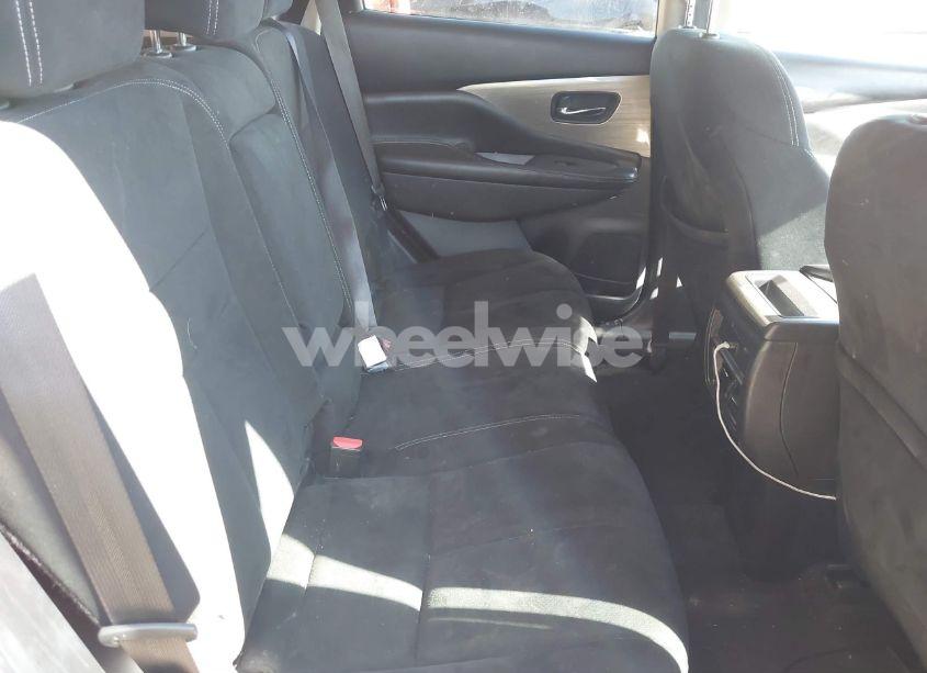 Photo 8 of 2018 Nissan Murano SV (VIN 5N1AZ2MG7JN192644)