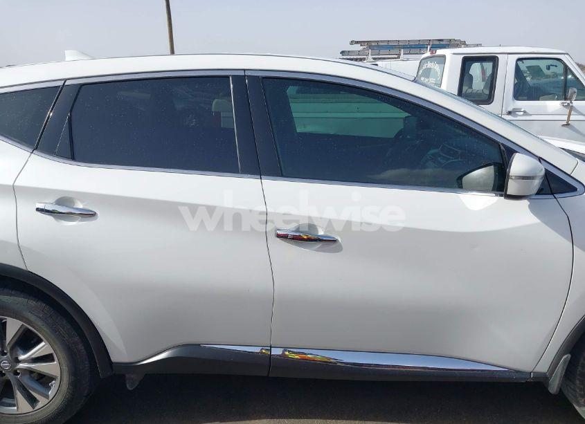 Photo 13 of 2018 Nissan Murano S (VIN 5N1AZ2MG7JN202881)