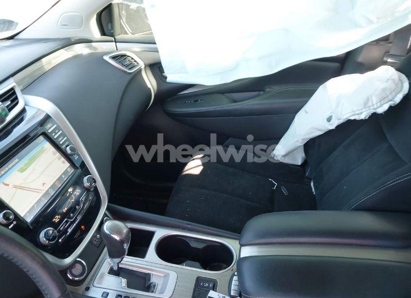 Photo 5 of 2018 Nissan Murano SV (VIN 5N1AZ2MG8JN100943)