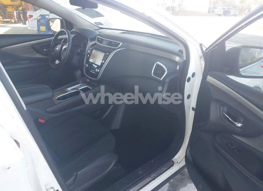 Photo 5 of 2018 Nissan Murano S (VIN 5N1AZ2MG8JN165274)