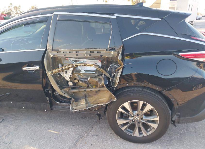 Photo 19 of 2017 Nissan Murano PLATINUM/S/SL/SV (VIN 5N1AZ2MG9HN110181)