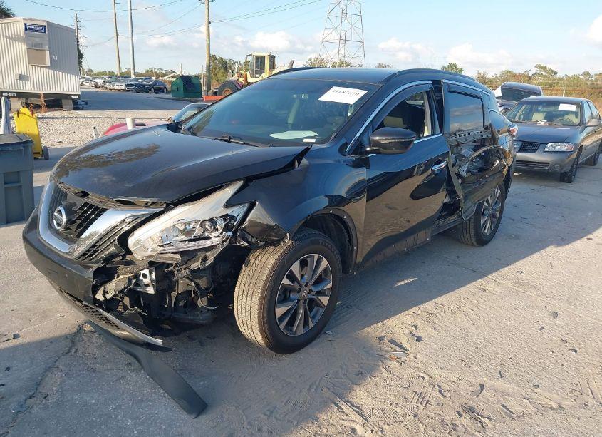 Photo 2 of 2017 Nissan Murano PLATINUM/S/SL/SV (VIN 5N1AZ2MG9HN110181)