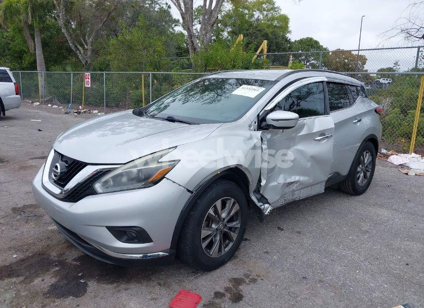 Photo 2 of 2018 Nissan Murano SV (VIN 5N1AZ2MGXJN138318)