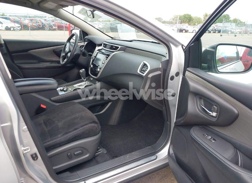 Photo 5 of 2017 Nissan Murano SV (VIN 5N1AZ2MH0HN112703)