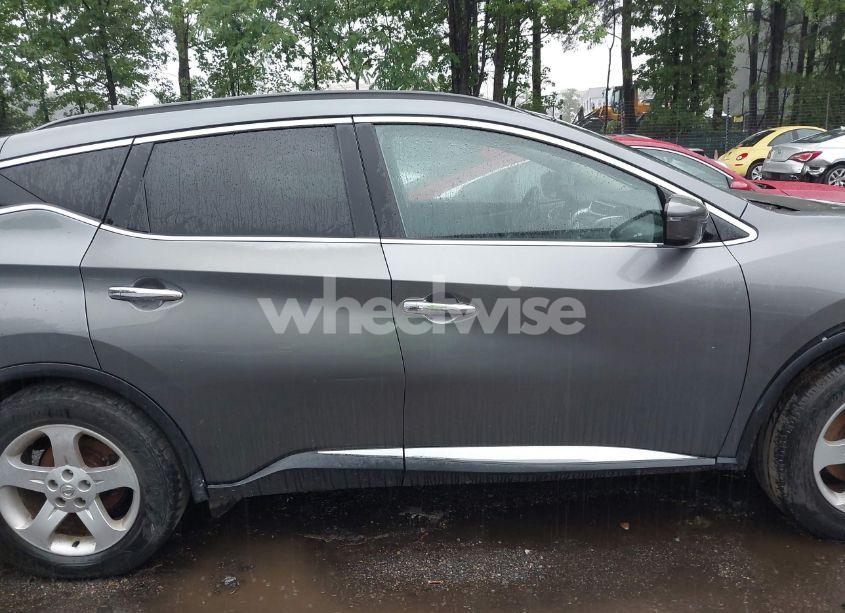 Photo 13 of 2018 Nissan Murano SV (VIN 5N1AZ2MH1JN142105)