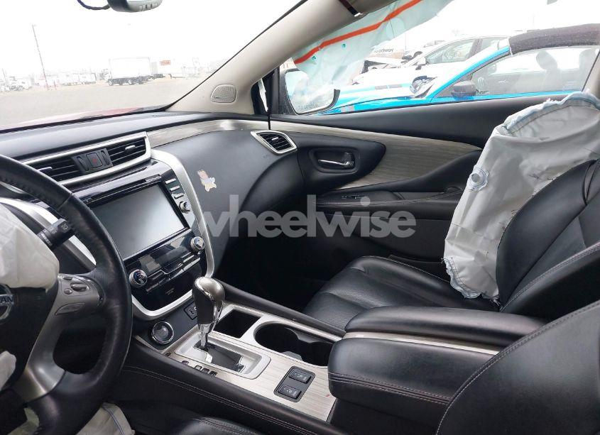 Photo 5 of 2018 Nissan Murano PLATINUM/S/SL/SV (VIN 5N1AZ2MH1JN167148)