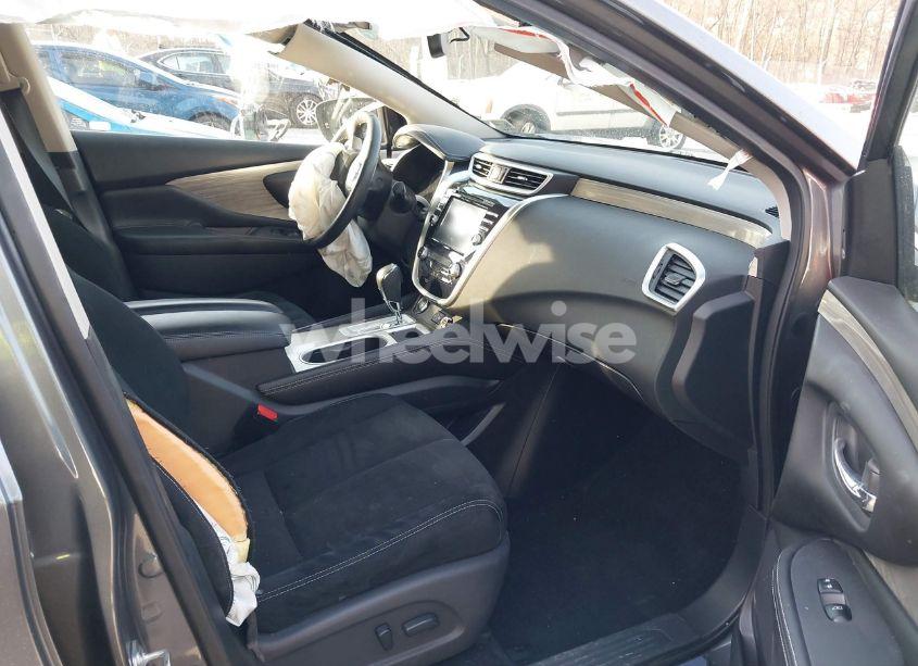 Photo 5 of 2018 Nissan Murano SV (VIN 5N1AZ2MH2JN114359)