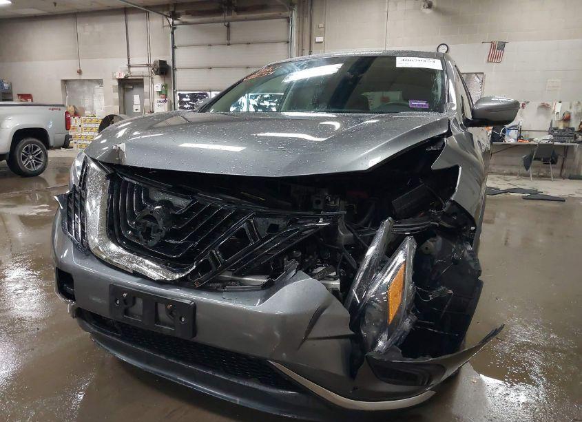 Photo 6 of 2018 Nissan Murano S (VIN 5N1AZ2MH2JN194651)