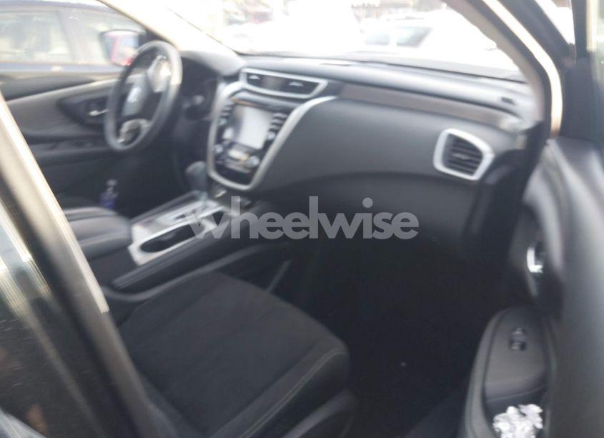 Photo 5 of 2018 Nissan Murano S (VIN 5N1AZ2MH3JN102835)