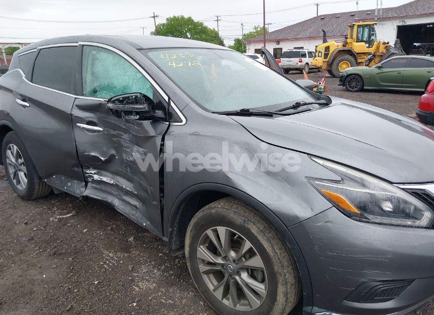 Photo 6 of 2018 Nissan Murano S (VIN 5N1AZ2MH3JN159200)