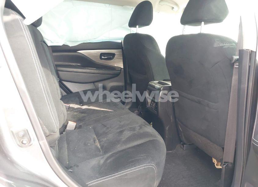 Photo 8 of 2018 Nissan Murano SV (VIN 5N1AZ2MH4JN201809)