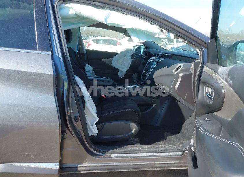 Photo 5 of 2017 Nissan Murano S (VIN 5N1AZ2MH5HN136169)