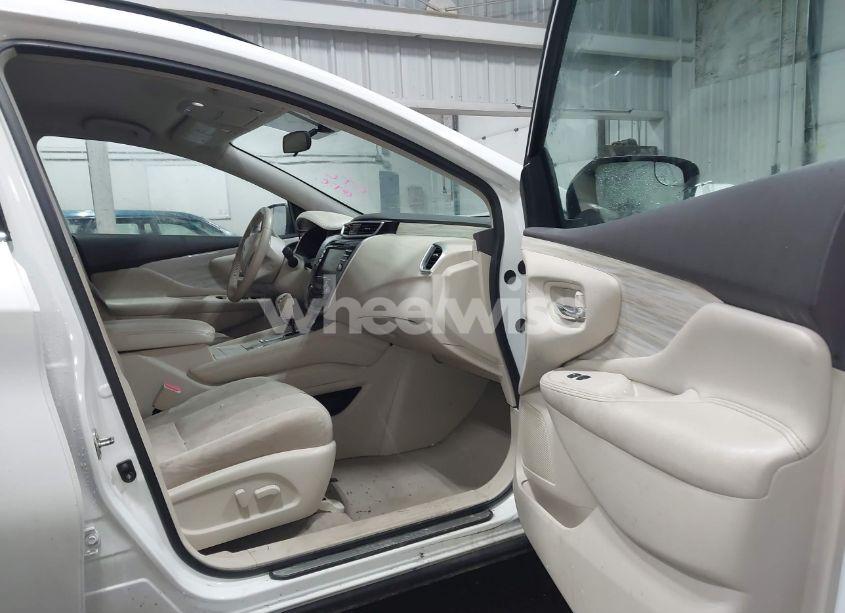 Photo 5 of 2015 Nissan Murano SV (VIN 5N1AZ2MH6FN232146)