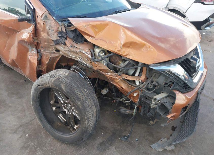 Photo 6 of 2015 Nissan Murano PLATINUM/S/SL/SV (VIN 5N1AZ2MH6FN237833)