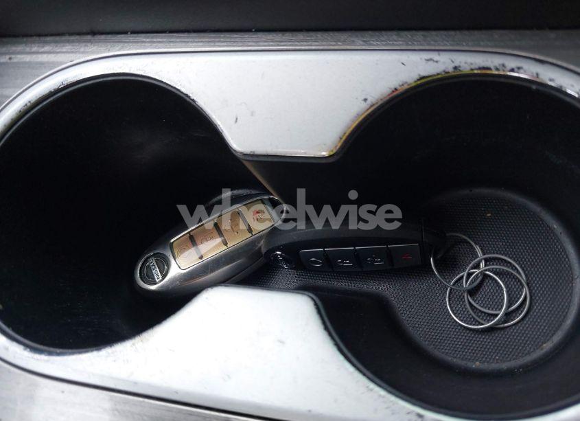 Photo 11 of 2015 Nissan Murano SV (VIN 5N1AZ2MH7FN225772)