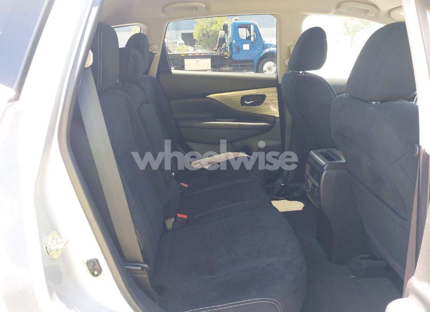 Photo 8 of 2018 Nissan Murano SV (VIN 5N1AZ2MH7JN119444)