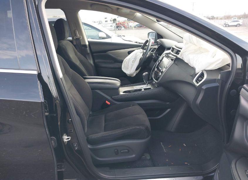 Photo 5 of 2018 Nissan Murano SV (VIN 5N1AZ2MH8JN105360)