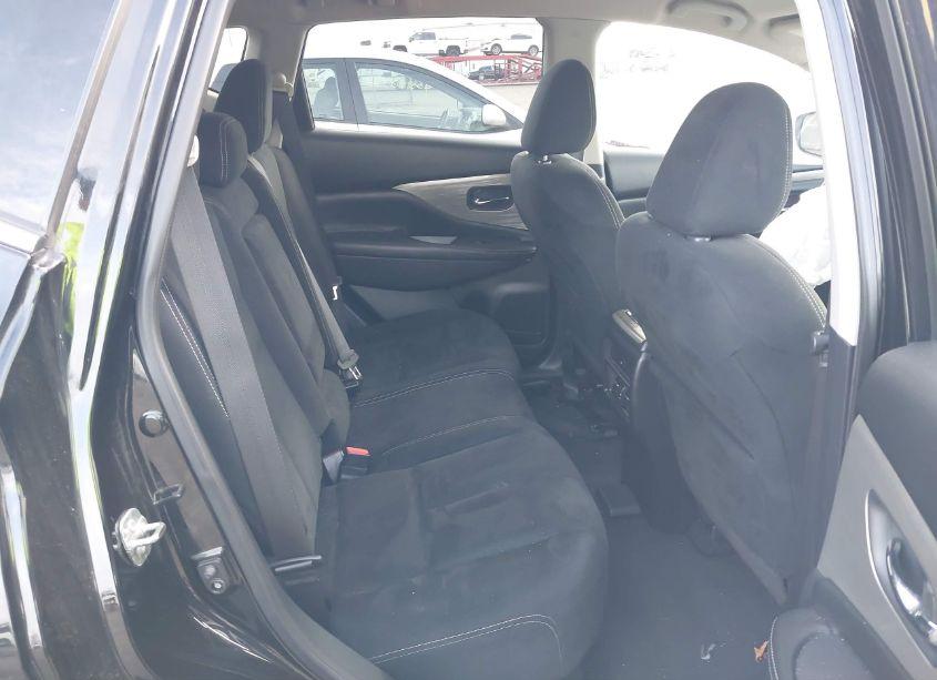 Photo 8 of 2018 Nissan Murano SV (VIN 5N1AZ2MH8JN105360)