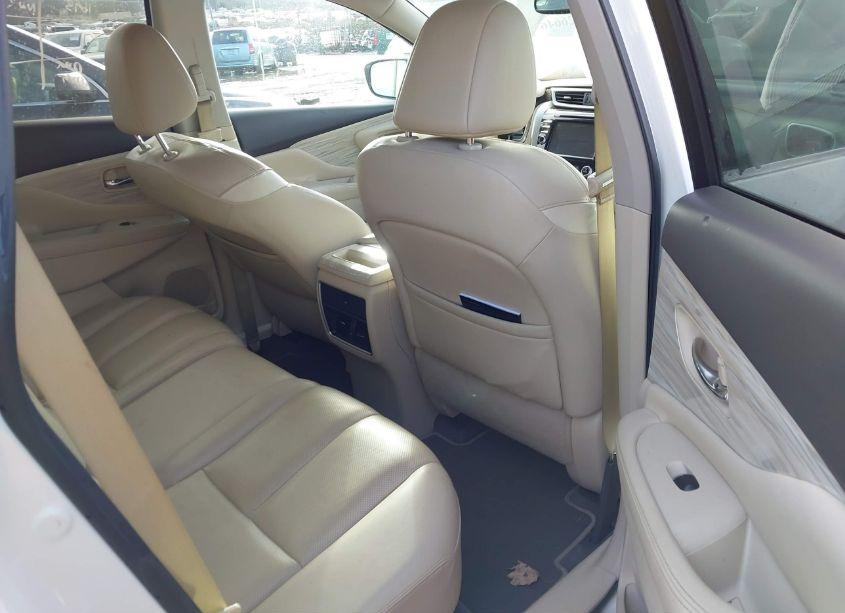 Photo 8 of 2016 Nissan Murano SL (VIN 5N1AZ2MH9GN161400)