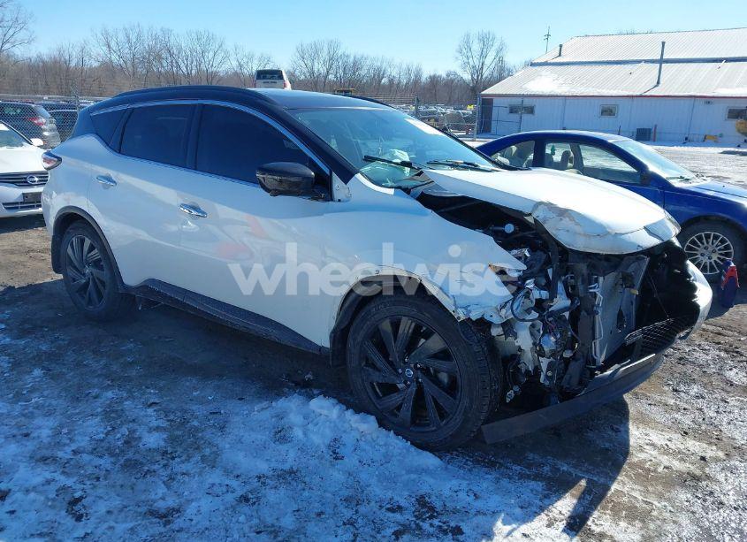 2018 Nissan Murano PLATINUM/S/SL/SV (VIN 5N1AZ2MHXJN124590) main photo