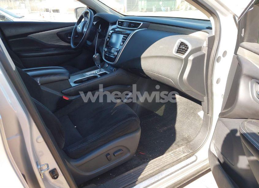 Photo 5 of 2018 Nissan Murano SV (VIN 5N1AZ2MHXJN129319)