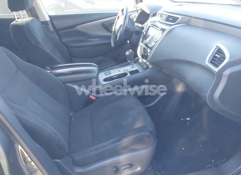 Photo 5 of 2019 Nissan Murano SV (VIN 5N1AZ2MJ2KN142182)