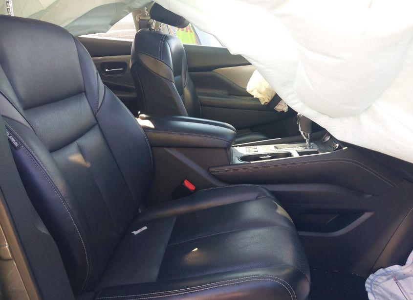 Photo 5 of 2019 Nissan Murano SL (VIN 5N1AZ2MJ5KN136182)