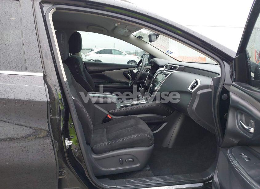 Photo 5 of 2019 Nissan Murano SV (VIN 5N1AZ2MJ5KN138451)