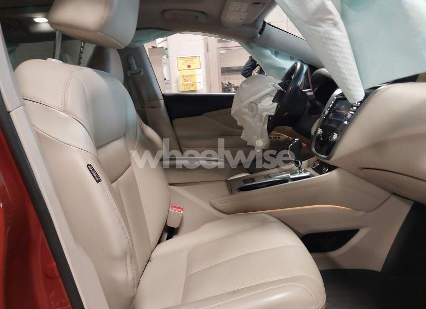 Photo 5 of 2019 Nissan Murano PLATINUM/S/SL/SV (VIN 5N1AZ2MS1KN108629)