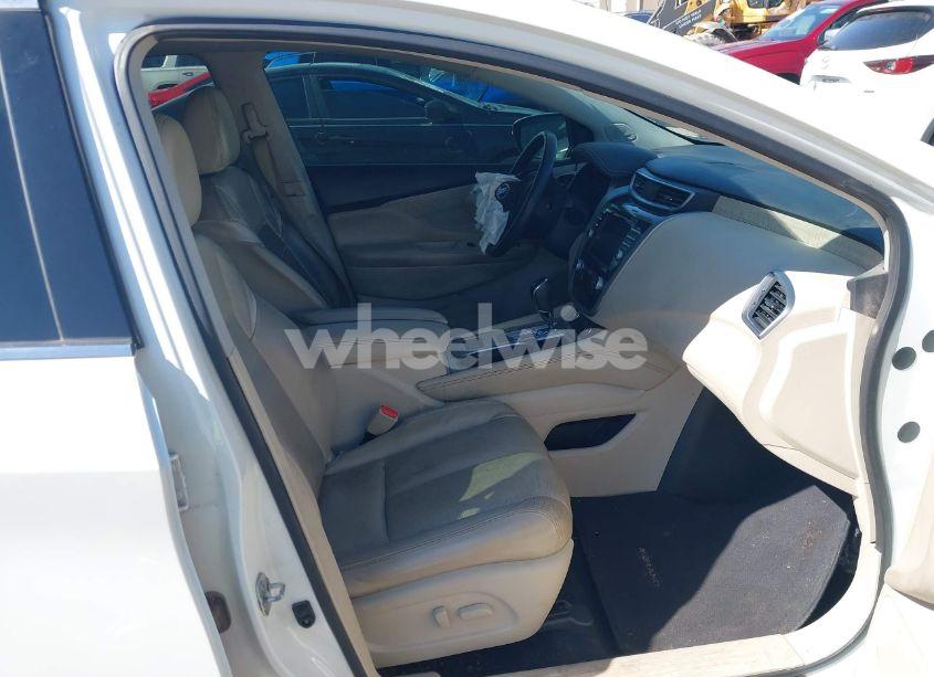 Photo 5 of 2019 Nissan Murano SL (VIN 5N1AZ2MS3KN126503)