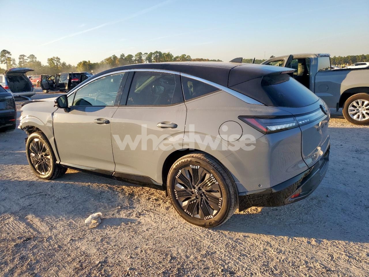 Photo 2 of 2025 NISSAN MURANO PLATINUM (VIN 5N1AZ3DT4SC113284)