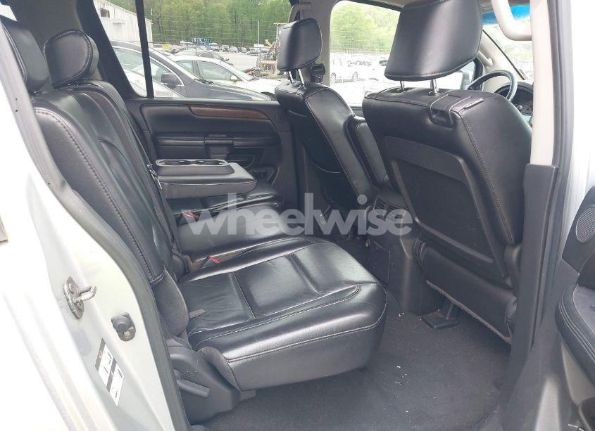 Photo 8 of 2008 Nissan Armada LE (VIN 5N1BA08C98N624359)