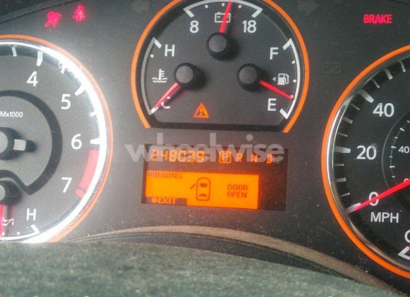 Photo 7 of 2008 Nissan Armada LE (VIN 5N1BA08D98N623611)