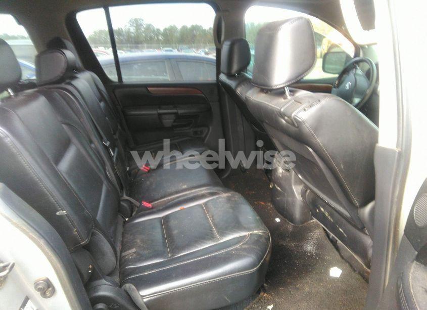 Photo 8 of 2008 Nissan Armada LE (VIN 5N1BA08D98N623611)