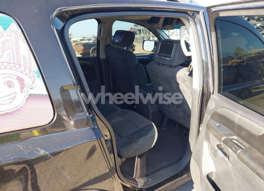 Photo 8 of 2014 Nissan Armada SV (VIN 5N1BA0ND2EN613390)