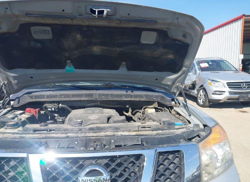 Photo 10 of 2015 Nissan Armada SL (VIN 5N1BA0ND3FN621001)