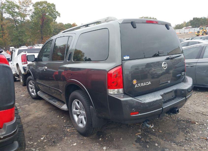 Photo 3 of 2010 Nissan Armada SE (VIN 5N1BA0ND7AN621155)