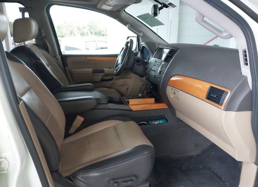 Photo 5 of 2014 Nissan Armada PLATINUM (VIN 5N1BA0NF8EN600127)