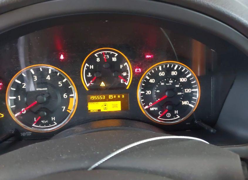 Photo 7 of 2014 Nissan Armada PLATINUM (VIN 5N1BA0NF8EN600127)