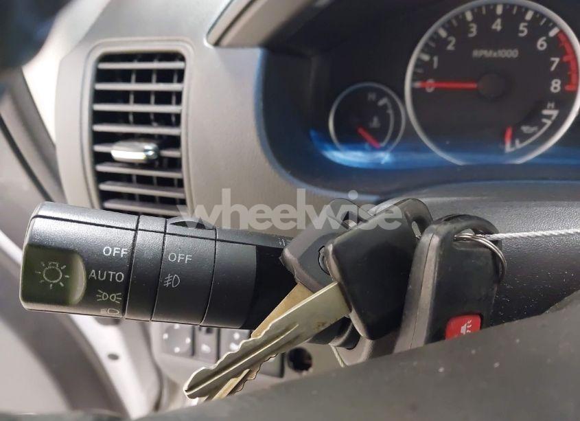 Photo 11 of 2008 Nissan Pathfinder LE V8 (VIN 5N1BR18A68C631732)