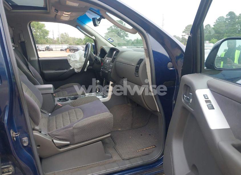 Photo 5 of 2008 Nissan Pathfinder SE V8 (VIN 5N1BR18B58C621783)