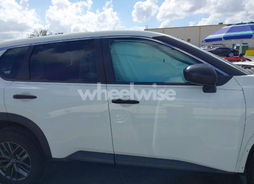 Photo 13 of 2023 Nissan Rogue S FWD (VIN 5N1BT3AA1PC830385)