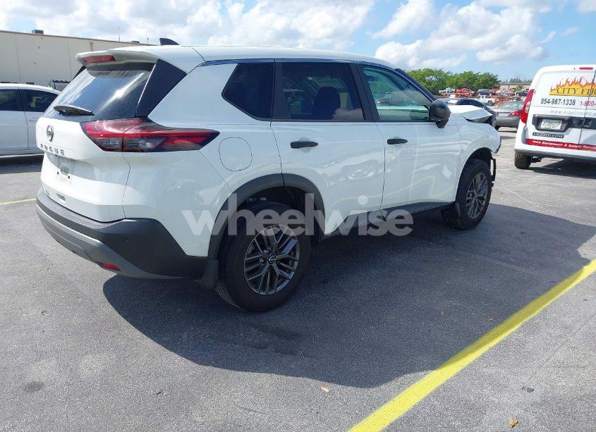 Photo 4 of 2023 Nissan Rogue S FWD (VIN 5N1BT3AA1PC830385)