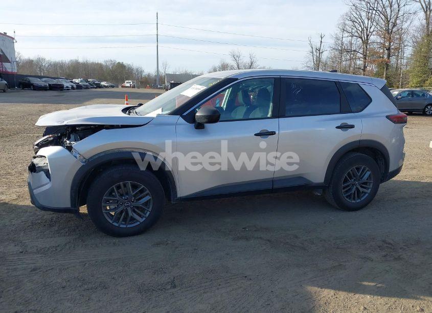 Photo 14 of 2024 Nissan Rogue S FWD (VIN 5N1BT3AA1RC703039)