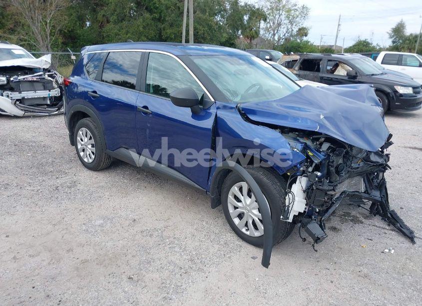 2023 Nissan Rogue S FWD (VIN 5N1BT3AA2PC877568) main photo