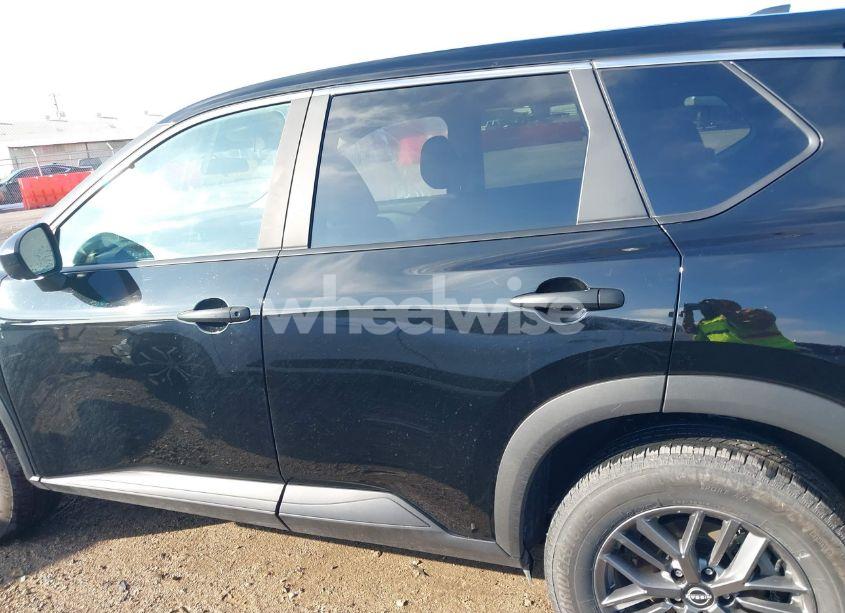 Photo 15 of 2024 Nissan Rogue S FWD (VIN 5N1BT3AA2RC679267)