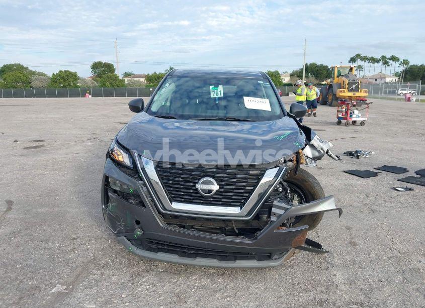 Photo 13 of 2022 Nissan Rogue S FWD (VIN 5N1BT3AA3NC683595)